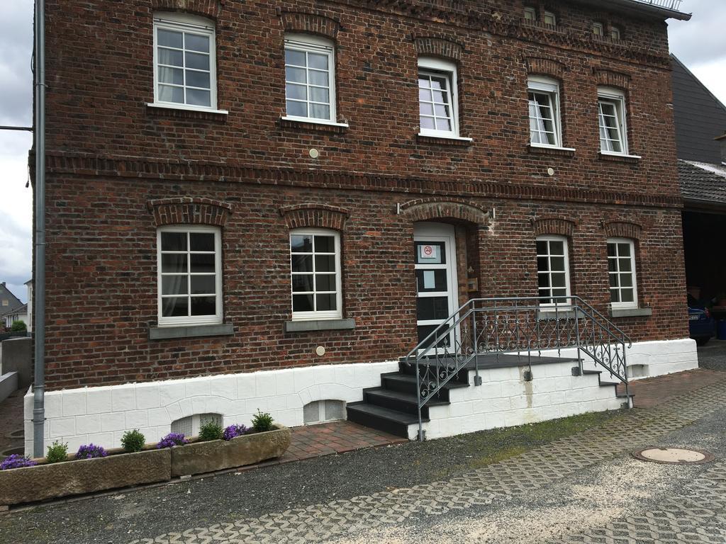 Village Hotel Lautzenhausen Esterno foto